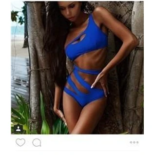 Синий купальник электрик слитный