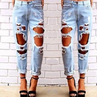 Рваные джинсы женские с вырезами дырками