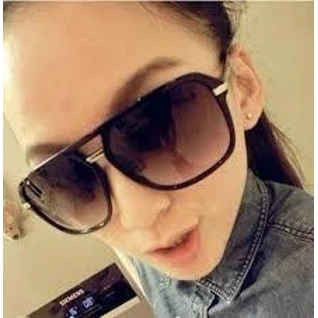 Женские коричневые очки большие