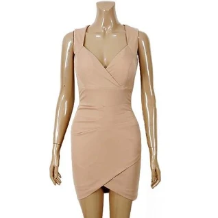 Коктейльное пудровое розовое платье