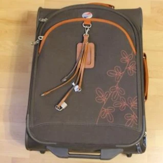 Чемодан American Tourister