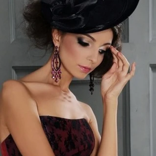 Аксессуар для фотосессии: шляпка АВГУСТИНА.