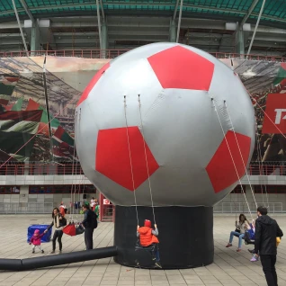 Надувной батут "Футбольные качели Мяч"