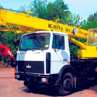 Автокран Ивановец КС-35715 32т