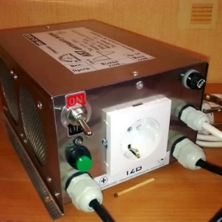 Инвертер Чистый синус 12/220 вольт UPS ПН6-12-1500