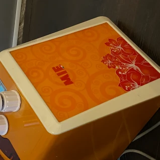 Отпариватель для одежды MIE VETRO