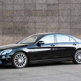 Автомобиль Mercedes-Benz S-klasse W222 2016 г.в.