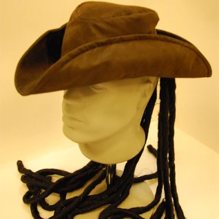  ШЛЯПА ПИРАТСКАЯ "Джек Воробей" с дредами