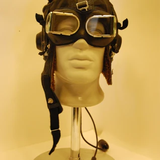 ЛЕТНЫЙ ШЛЕМ