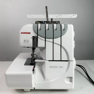 Оверлок Janome MyLock 4952