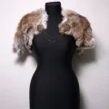 Возьмите Меховая пелерина с фибулами напрокат (Фото 3) в Москве