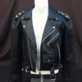 Возьмите Черная байкерская куртка напрокат (Фото 2) в Москве