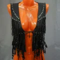 Возьмите Черный жилет с бахромой напрокат (Фото 1) в Москве