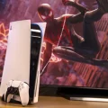 Возьмите Аренда игровых приставок Sony PlayStation 5/4 напрокат (Фото 1) в Москве