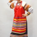 Возьмите РУССКИЙ НАРОДНЫЙ РЯЗАНСКИЙ КОСТЮМ напрокат (Фото 2) в Москве