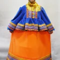Возьмите "РУССКИЙ НАРОДНЫЙ КОСТЮМ ДЛЯ УЛИЦЫ (флис) ""ЗАБАВА"" " напрокат (Фото 1) в Москве