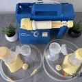 Возьмите Прокат клинического молокоотсоса Medela Lactina Select  напрокат (Фото 2) В Ярославле