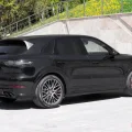 Возьмите Porsche Cayenne III напрокат (Фото 5) в Москве