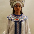 Возьмите НАСТЕНЬКА в комплекте: платье, барма (воротник), кокошник. напрокат (Фото 2) в Москве