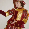 Возьмите КОСТЮМ КОРОЛЕВСКИЙ ШУТ напрокат (Фото 2) в Москве
