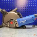 Возьмите Электрический штроборез ЗУБР ПРОФЕССИОНАЛ ЗШ-П65-2600 ПВСТК напрокат (Фото 4) в Москве