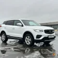 Возьмите Автомобиль Geely Atlas Pro напрокат (Фото 4) в Санкт-Петербурге