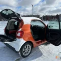 Возьмите Автомобиль Smart Fortwo напрокат (Фото 3) в Санкт-Петербурге