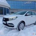 Возьмите Автомобиль Lada X-Ray напрокат (Фото 1) в Санкт-Петербурге