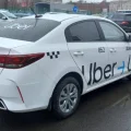 Возьмите Автомобиль Kia Rio 2022 Uber напрокат (Фото 2) в Санкт-Петербурге