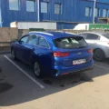 Возьмите Автомобиль  Kia Ceed SW напрокат (Фото 2) в Санкт-Петербурге