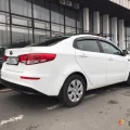 Возьмите Автомобиль Kia Rio АКПП 2016 напрокат (Фото 4) в Санкт-Петербурге