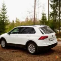 Возьмите Автомобиль Volkswagen Tiguan напрокат (Фото 3) в Санкт-Петербурге