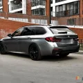 Возьмите Автомобиль BMW 520D Touring xDrive напрокат (Фото 2) в Санкт-Петербурге