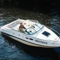 Возьмите  катер Chaparral 215 напрокат (Фото 3) в Санкт-Петербурге
