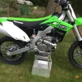 Возьмите KAWASAKI KX 250 F Мотоцикл кроссовый напрокат (Фото 1) в Санкт-Петербурге