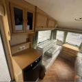 Возьмите Кемпер автодом с удобствами до 750кг напрокат (Фото 4) в Санкт-Петербурге