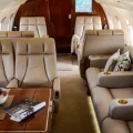 Возьмите Challenger 604 напрокат (Фото 3) в Москве