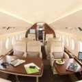 Возьмите Falcon 2000LX напрокат (Фото 7) в Москве