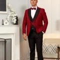Возьмите Костюм тройка смокинг бордовый MARCO MILANO напрокат (Фото 2) в Санкт-Петербурге