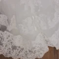 Возьмите Сказочно красивое кружевное длинное свадебное платье цвета айвори напрокат (Фото 3) в Москве