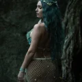Возьмите Костюм русалки сирены ундины озерной девы с камнями и ракушками напрокат (Фото 7) в Москве