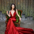 Возьмите Платье со шлейфом Fatale Red напрокат (Фото 6) в Москве