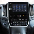 Возьмите Toyota Land Cruiser 200 Рестайлинг 2  2019 напрокат (Фото 6) в Москве