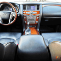 Возьмите Infiniti QX80 2017 напрокат (Фото 7) в Москве