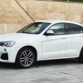 Возьмите BMW X4 20d F26 напрокат (Фото 1) в Москве