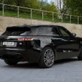 Возьмите Range Rover Velar  напрокат (Фото 2) в Москве