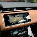 Возьмите Range Rover Velar  напрокат (Фото 8) в Москве