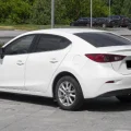 Возьмите Mazda 3 напрокат (Фото 2) в Москве
