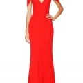 Возьмите Платье Betsy and Adam Red Gown Cut Out Traingle напрокат (Фото 2) в Москве