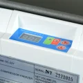 Возьмите Компрессорный автомобильный холодильник COOLWARE DC-22Y, объем 22 литра, 12/24/220 Вольт, до минус 18 градусов напрокат (Фото 3) в Москве